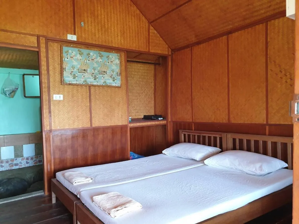 Guest house Bob Bar Near Phi Phi View Point Hotel
