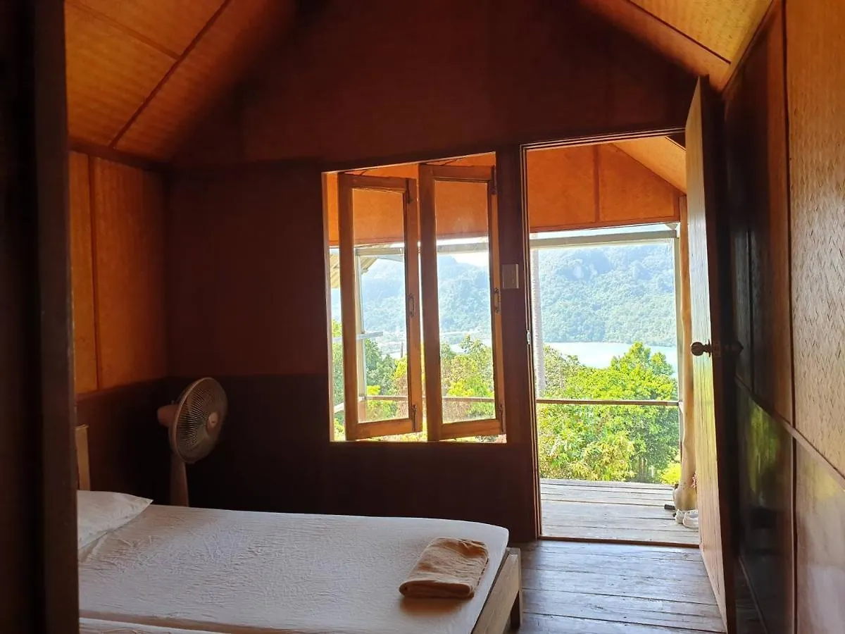 Bob Bar Near Phi Phi View Point Hotel Thailand